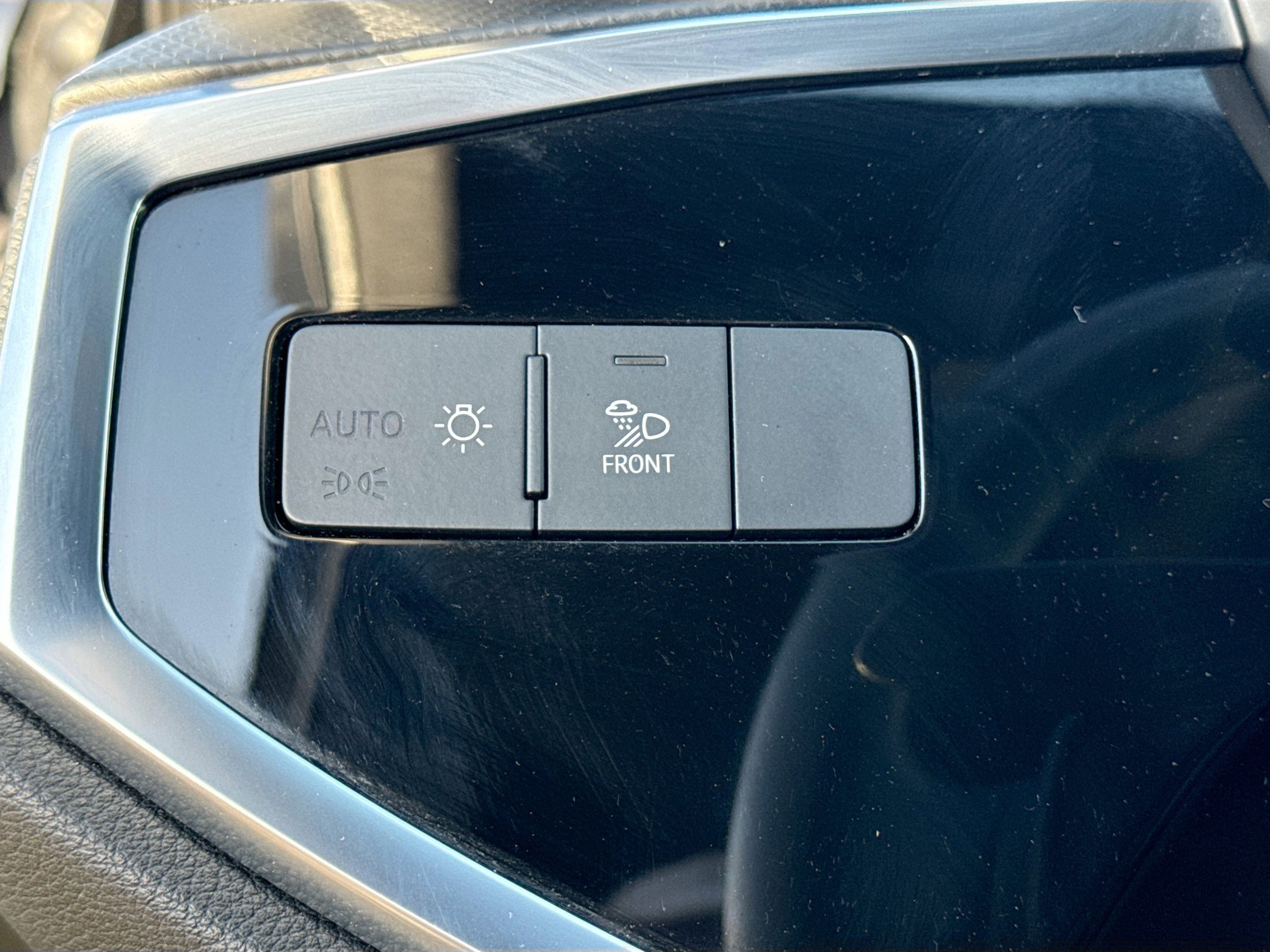 Used 2025 Audi Q3 2.0T Premium image 35