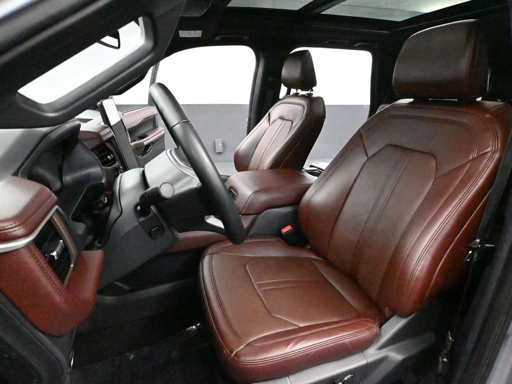 Used 2024 Ford Expedition Max Limited image 25