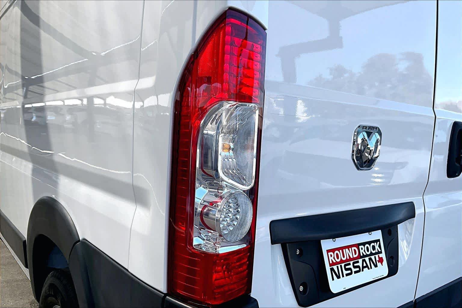 Used 2023 RAM ProMaster 2500 w/ Convenience Group image 28