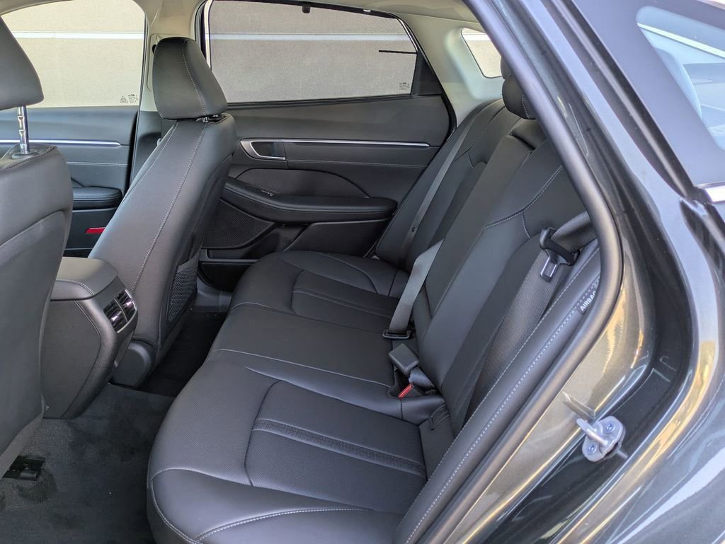 New 2025 Hyundai Sonata Limited image 27