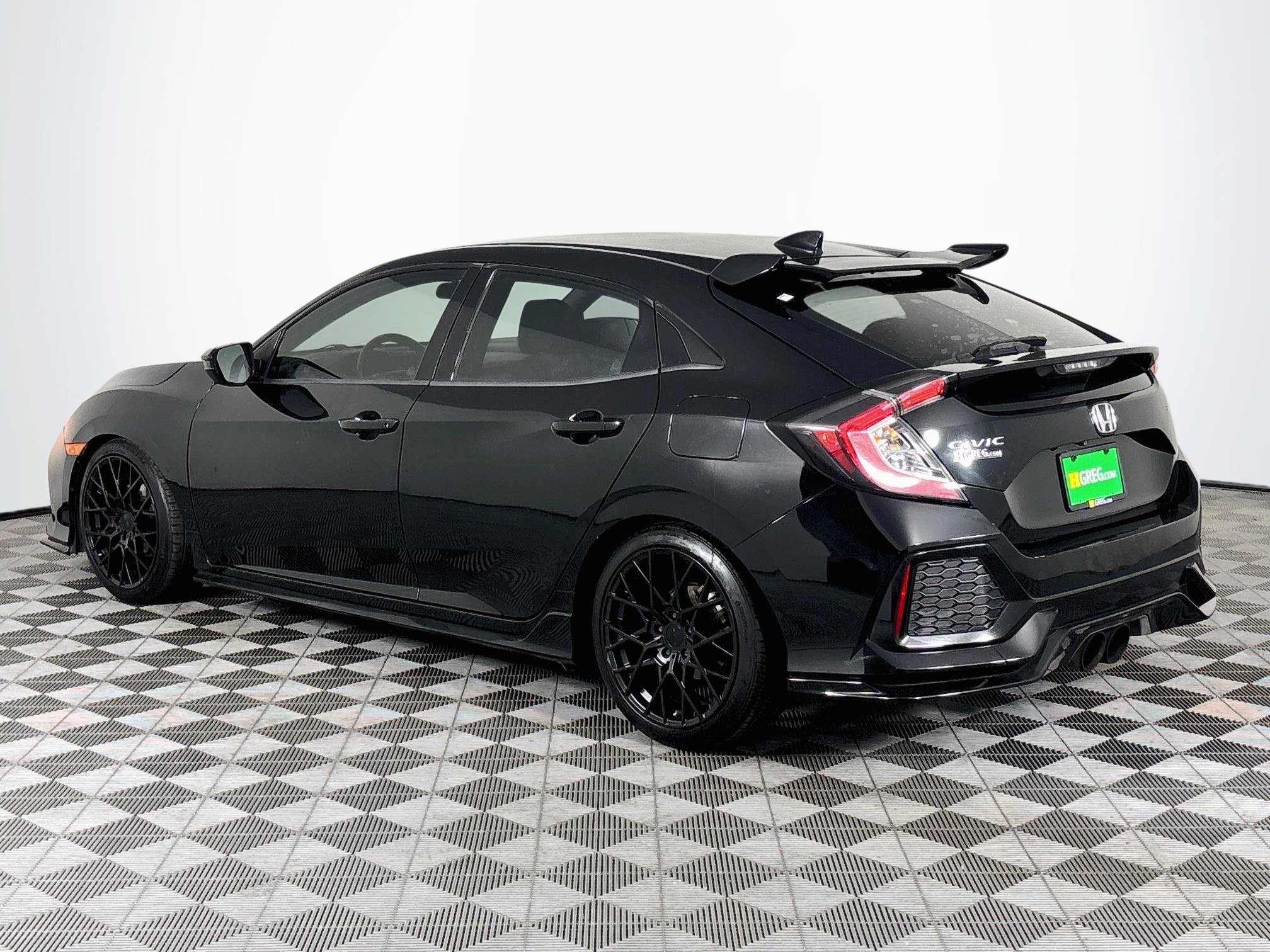 Used 2018 Honda Civic Sport image 6