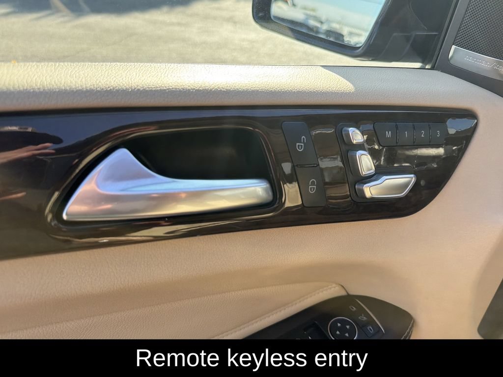 Used 2018 Mercedes-Benz GLS 450 4MATIC w/ Premium Package image 5