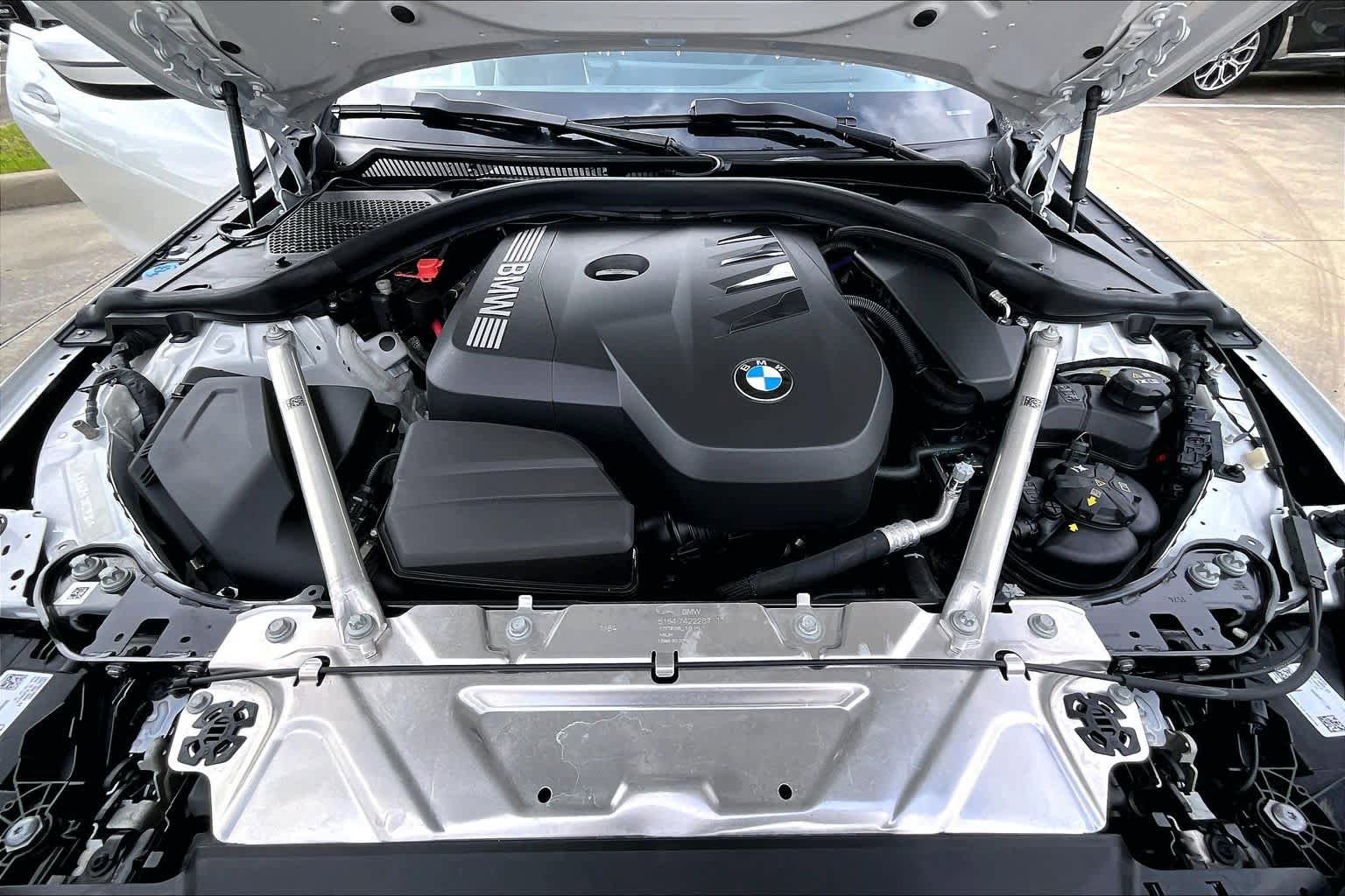 Used 2025 BMW 430i Coupe w/ Premium Package RWD image 28