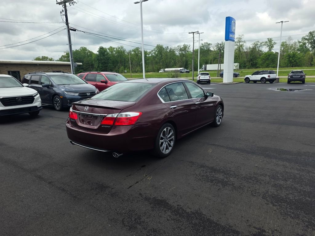 Used 2013 Honda Accord Sport image 3