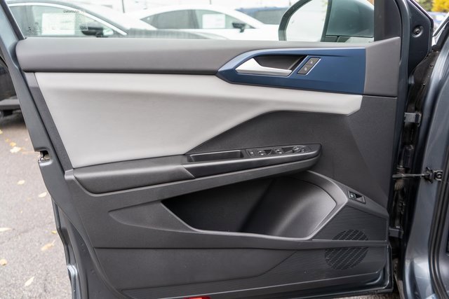 Used 2022 Volkswagen Taos SE image 18