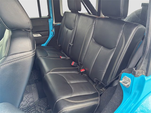 Used 2018 Jeep Wrangler Unlimited Sahara w/ Connectivity Group image 14