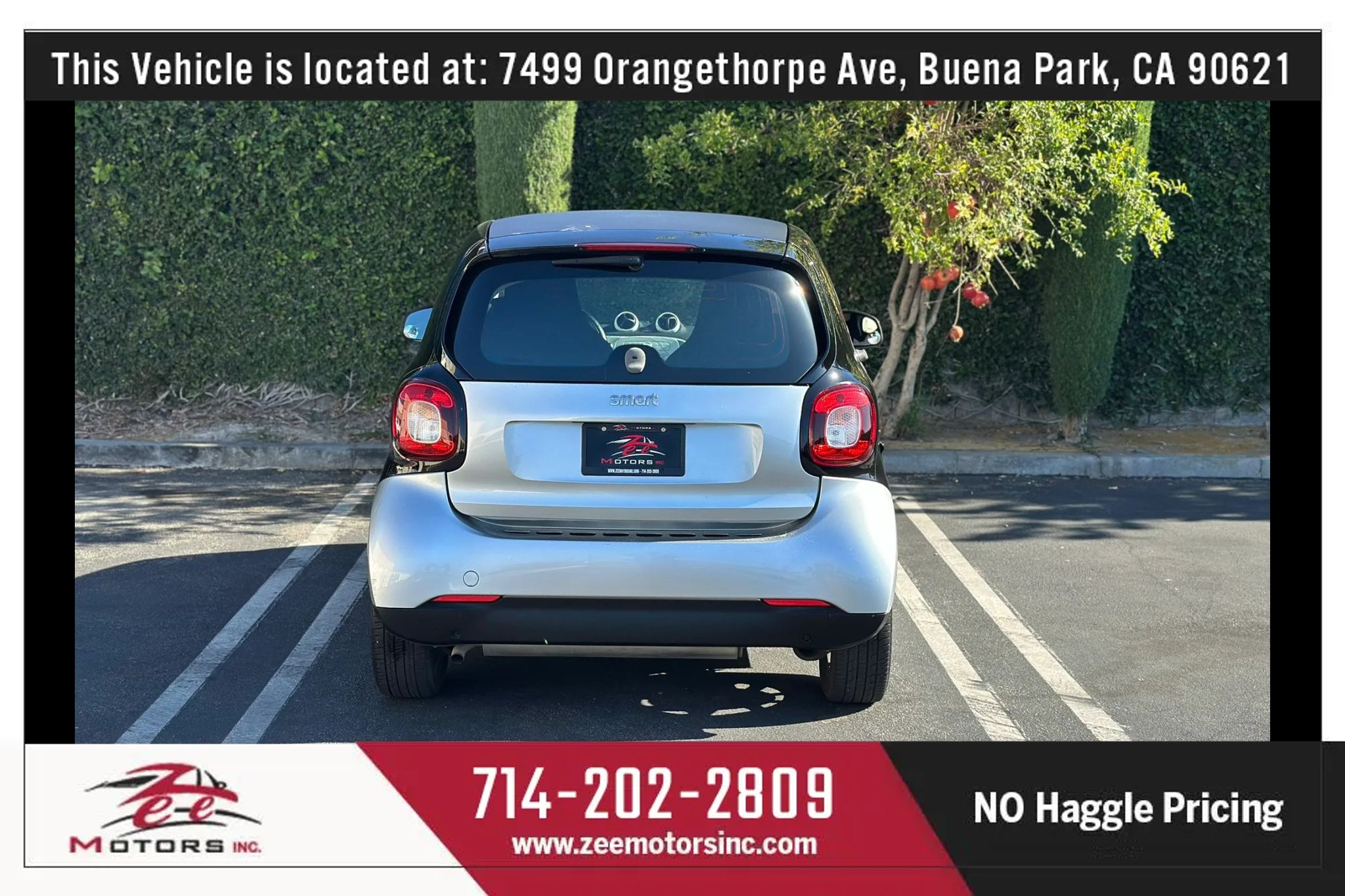 Used 2016 smart fortwo passion RWD image 8