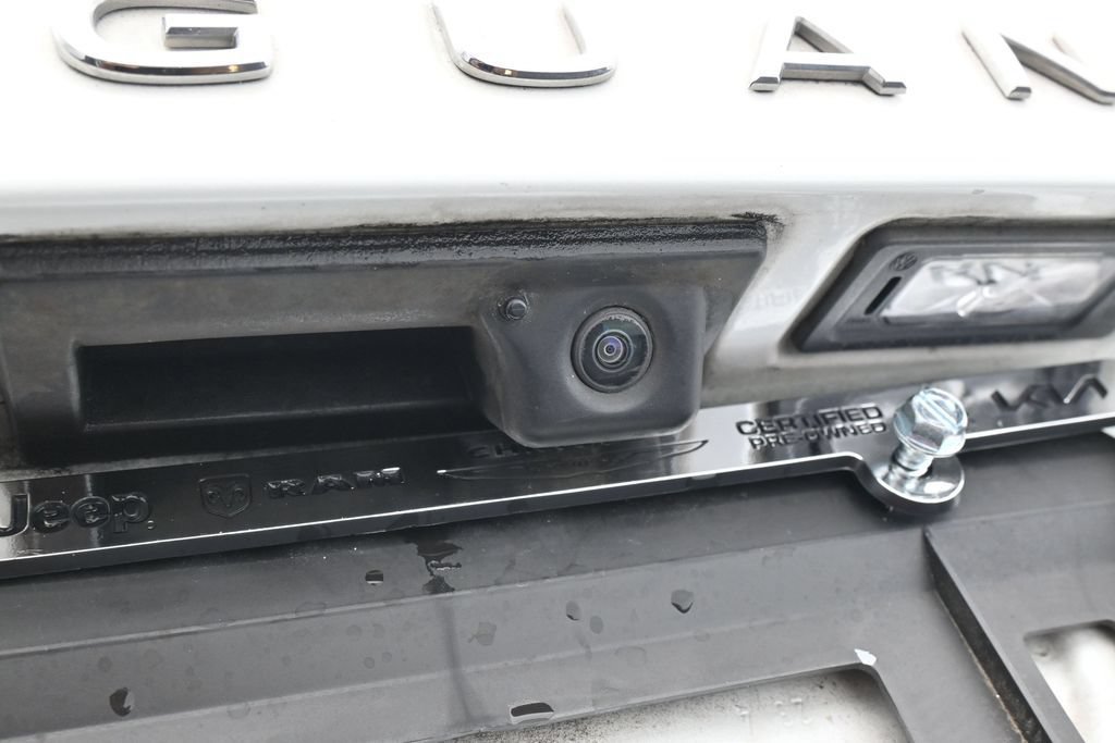 Used 2023 Volkswagen Tiguan SE FWD image 35