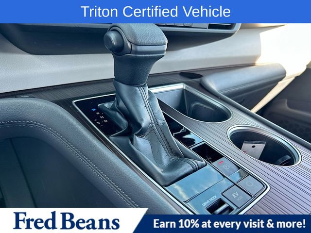 Used 2023 Toyota Sienna LE image 19