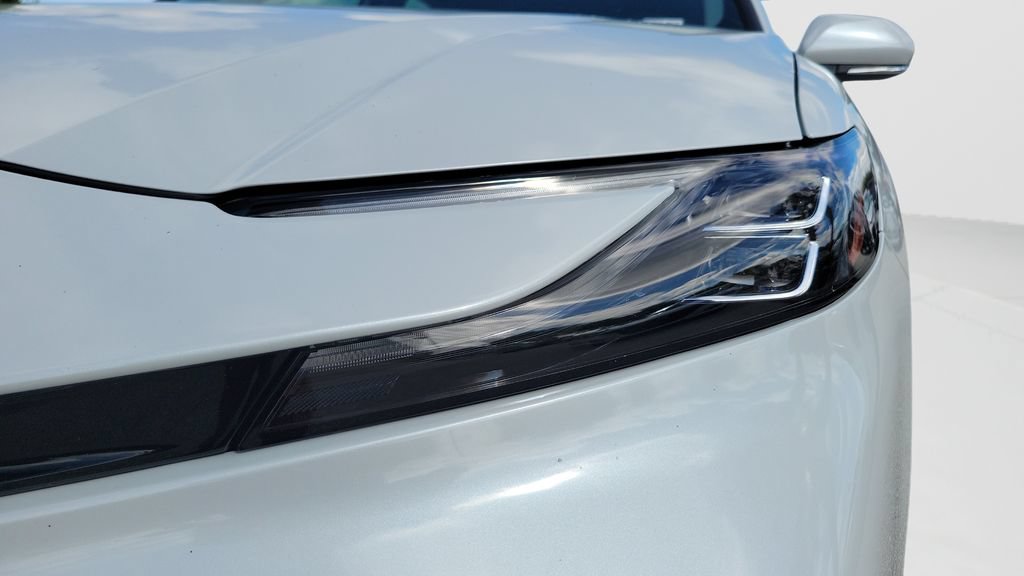 Used 2026 Toyota Camry XLE FWD image 24