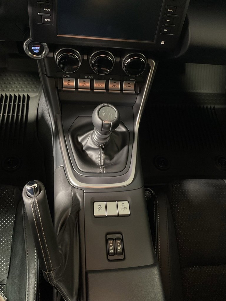 New 2025 Toyota GR86 Premium image 27