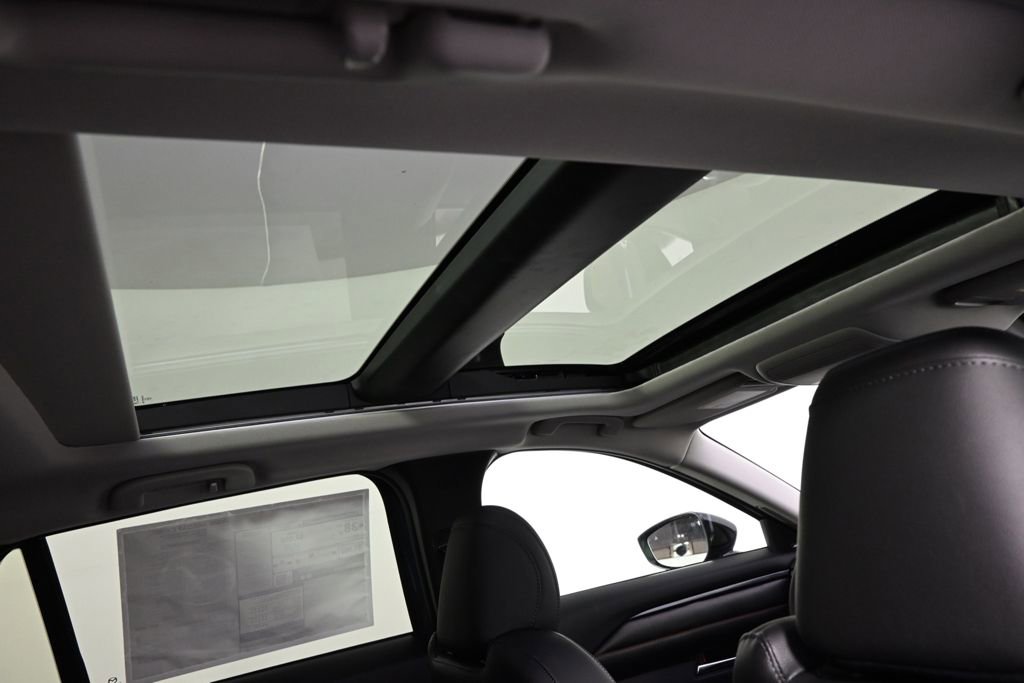 New 2026 MAZDA CX-50 2.5 Hybrid w/ Premium Plus Pkg image 17