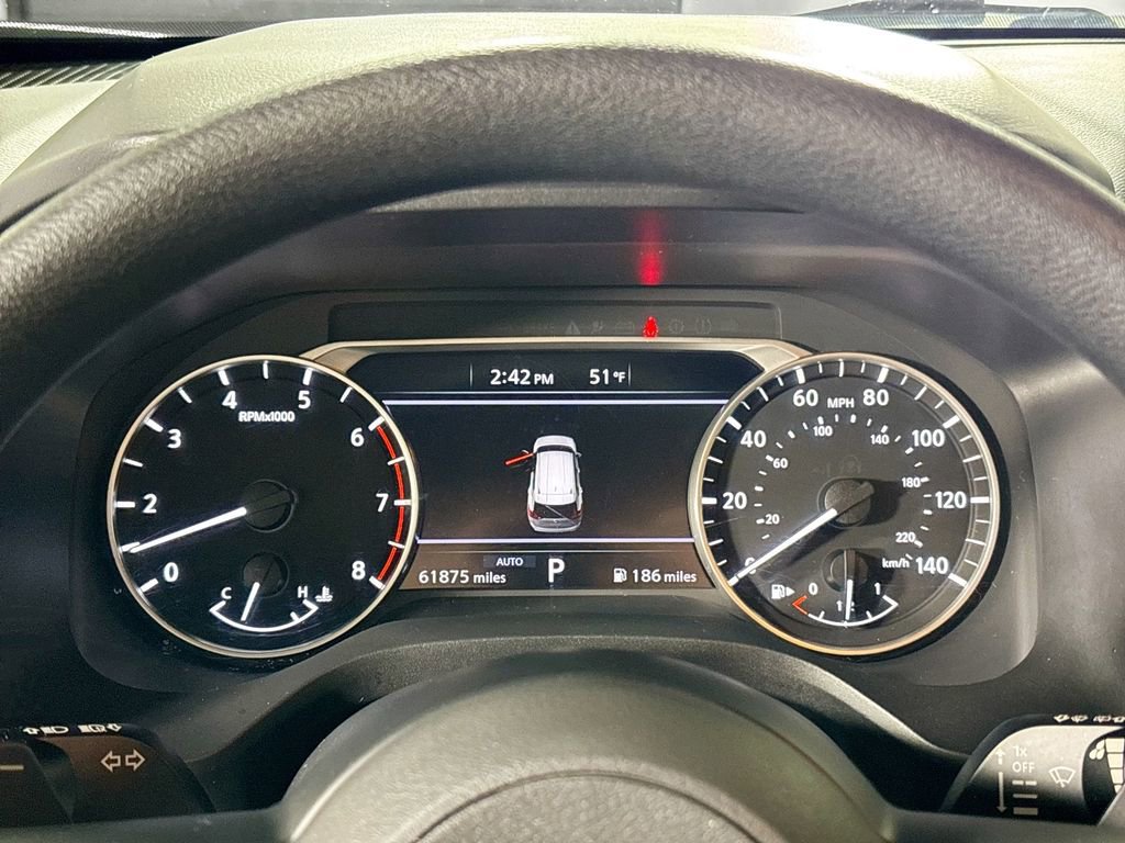 Used 2024 Nissan Rogue S image 14