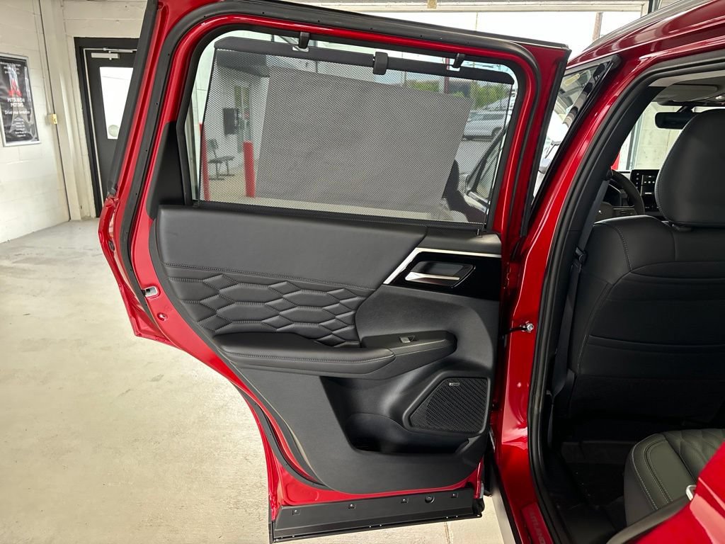 New 2026 Mitsubishi Outlander SEL AWD/4WD image 21