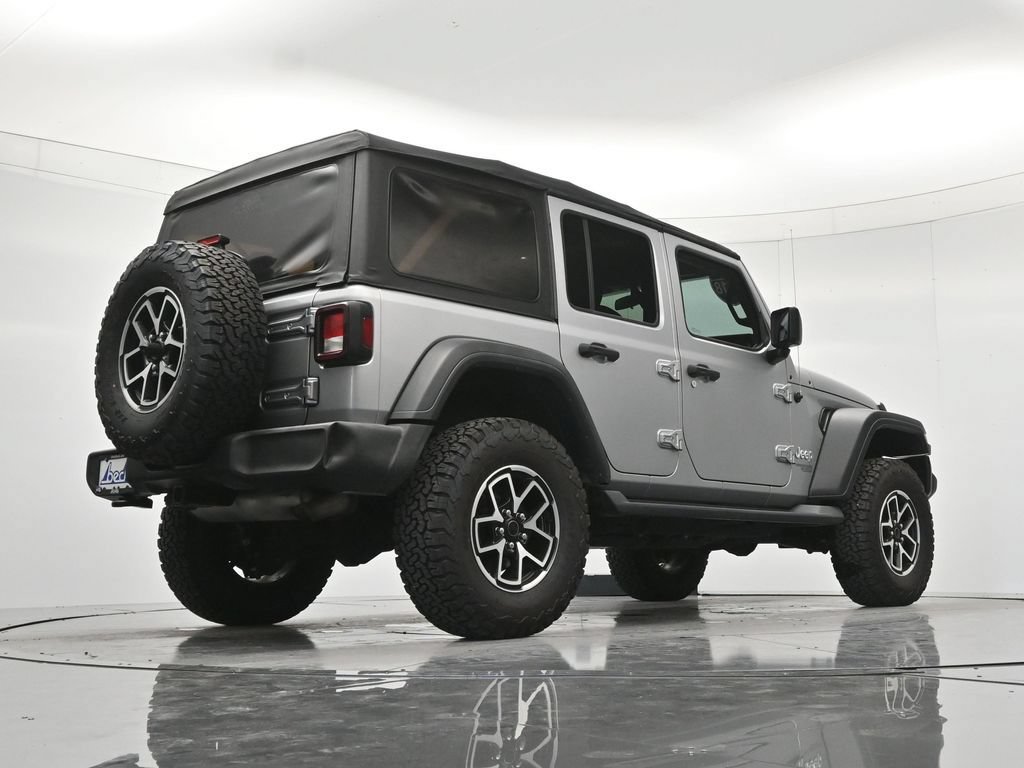 Used 2018 Jeep Wrangler Unlimited Sport S AWD/4WD image 40