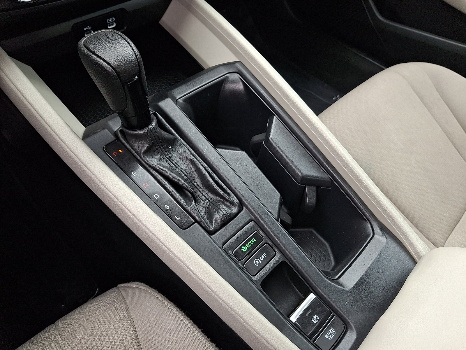 Used 2023 Honda Accord EX image 18