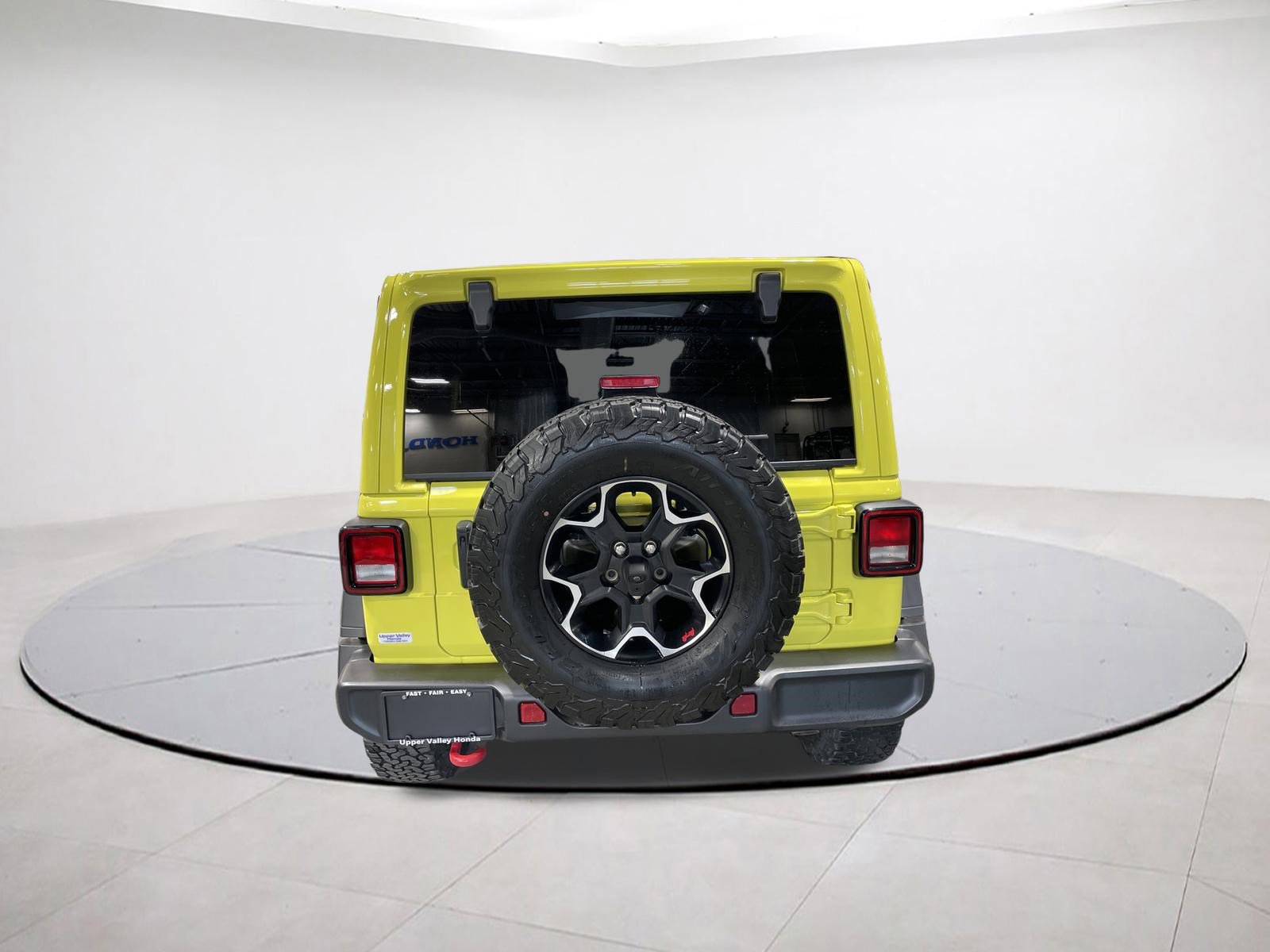 Certified 2023 Jeep Wrangler Unlimited Rubicon w/ Cold Weather Group AWD/4WD image 8