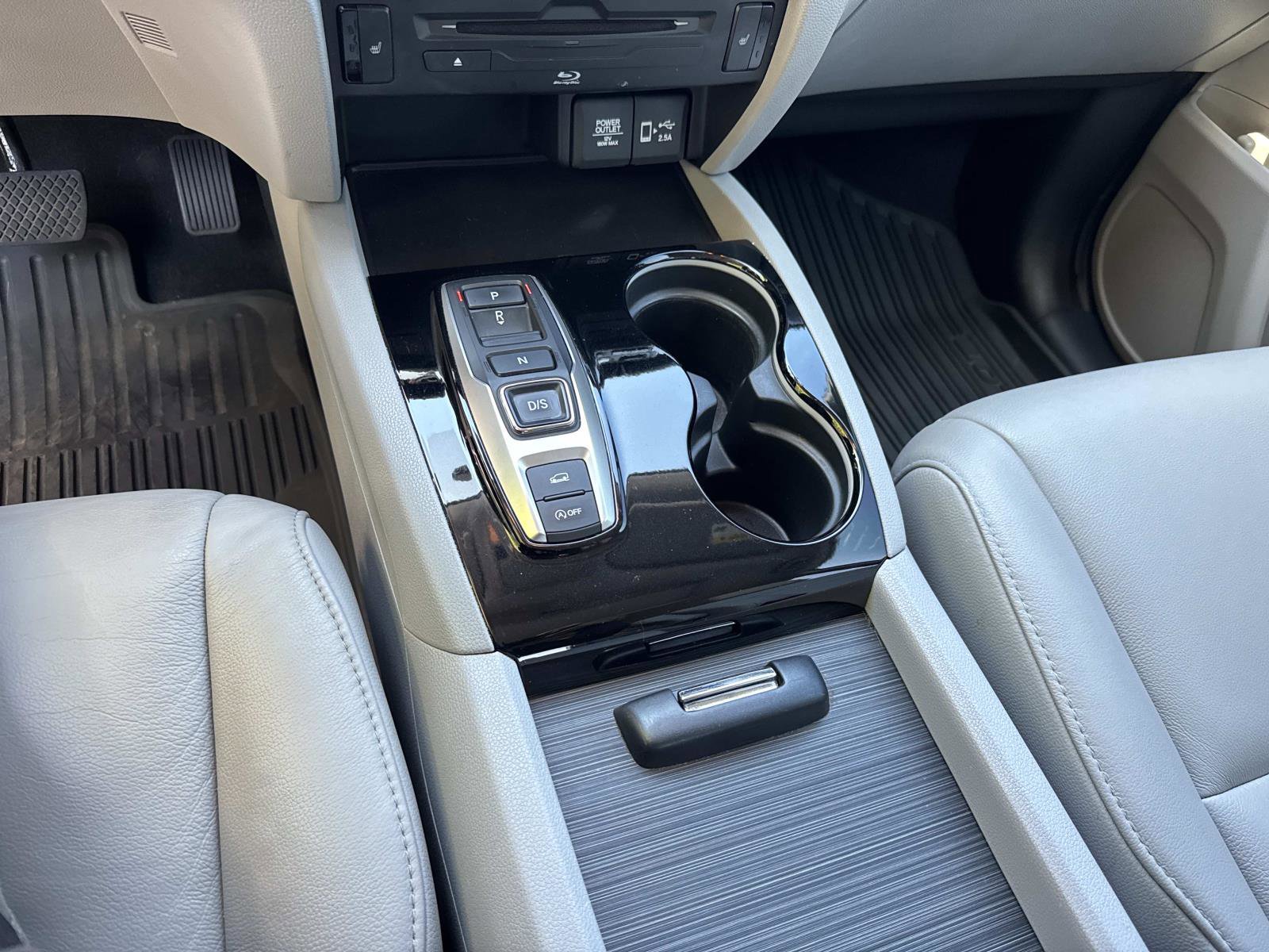 Used 2021 Honda Pilot Touring image 28