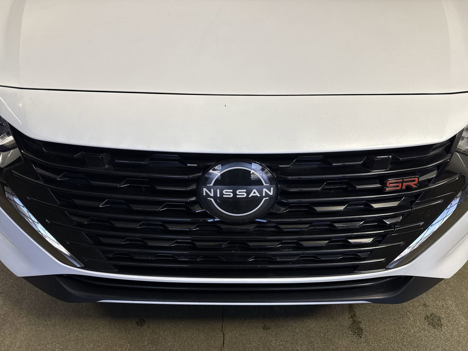 Certified 2024 Nissan Sentra SR FWD image 27