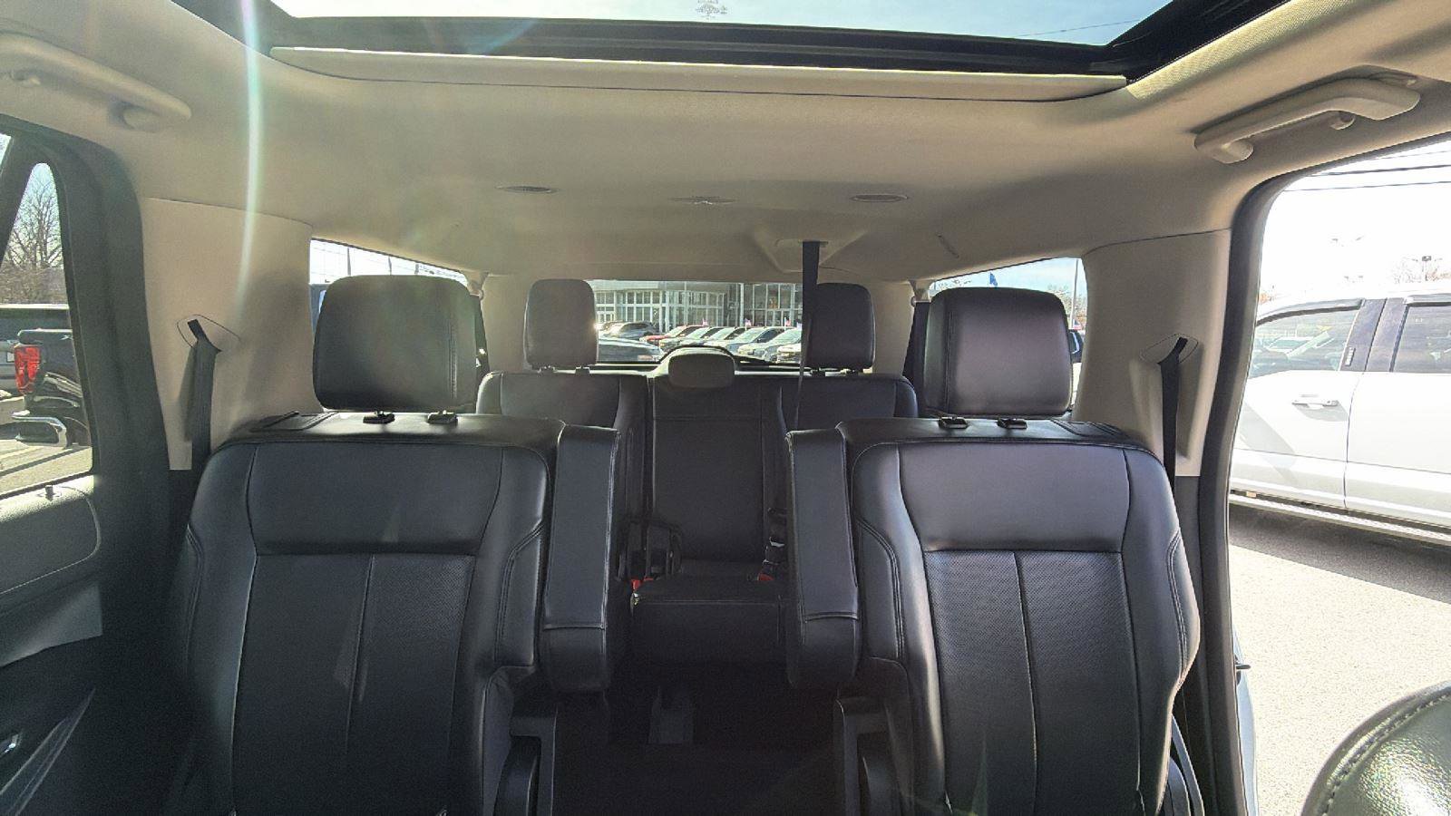 Used 2022 Ford Expedition Max XLT AWD/4WD image 38