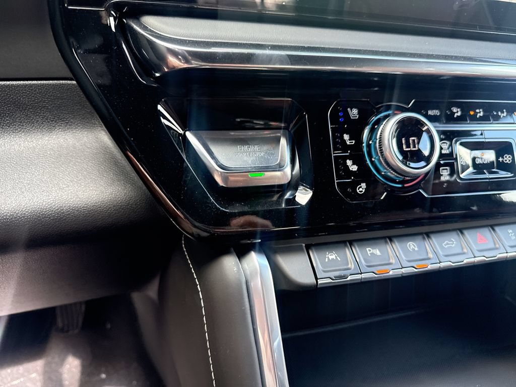 New 2026 GMC Sierra 1500 Denali Ultimate AWD/4WD image 17