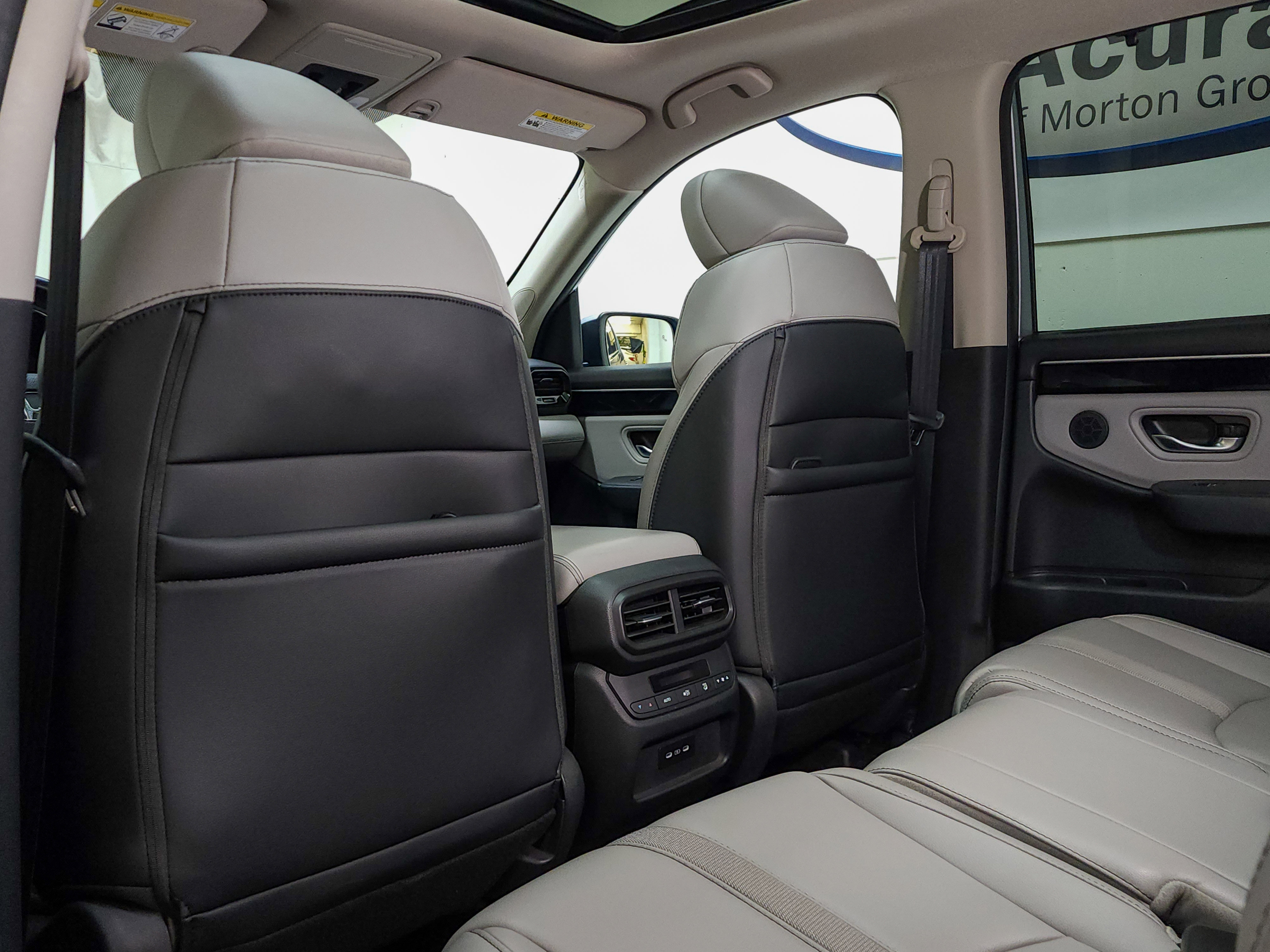 Used 2024 Honda Pilot Touring image 49