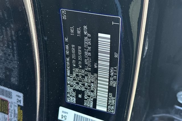 Certified 2025 Toyota Grand Highlander FWD image 36