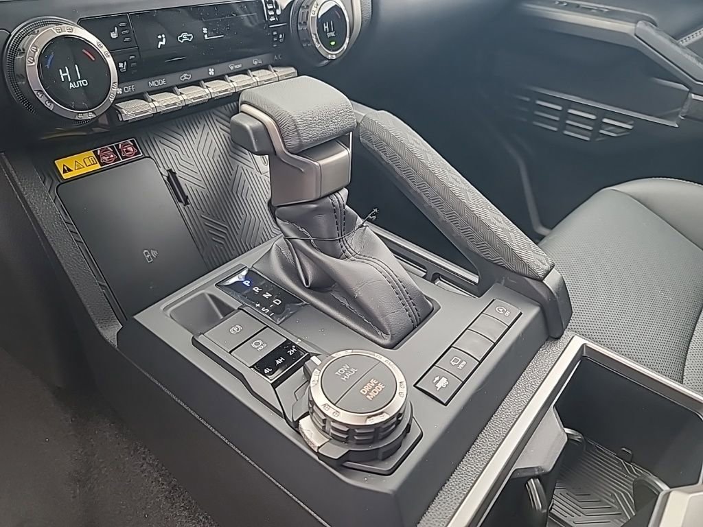 New 2026 Toyota Tacoma Limited image 38