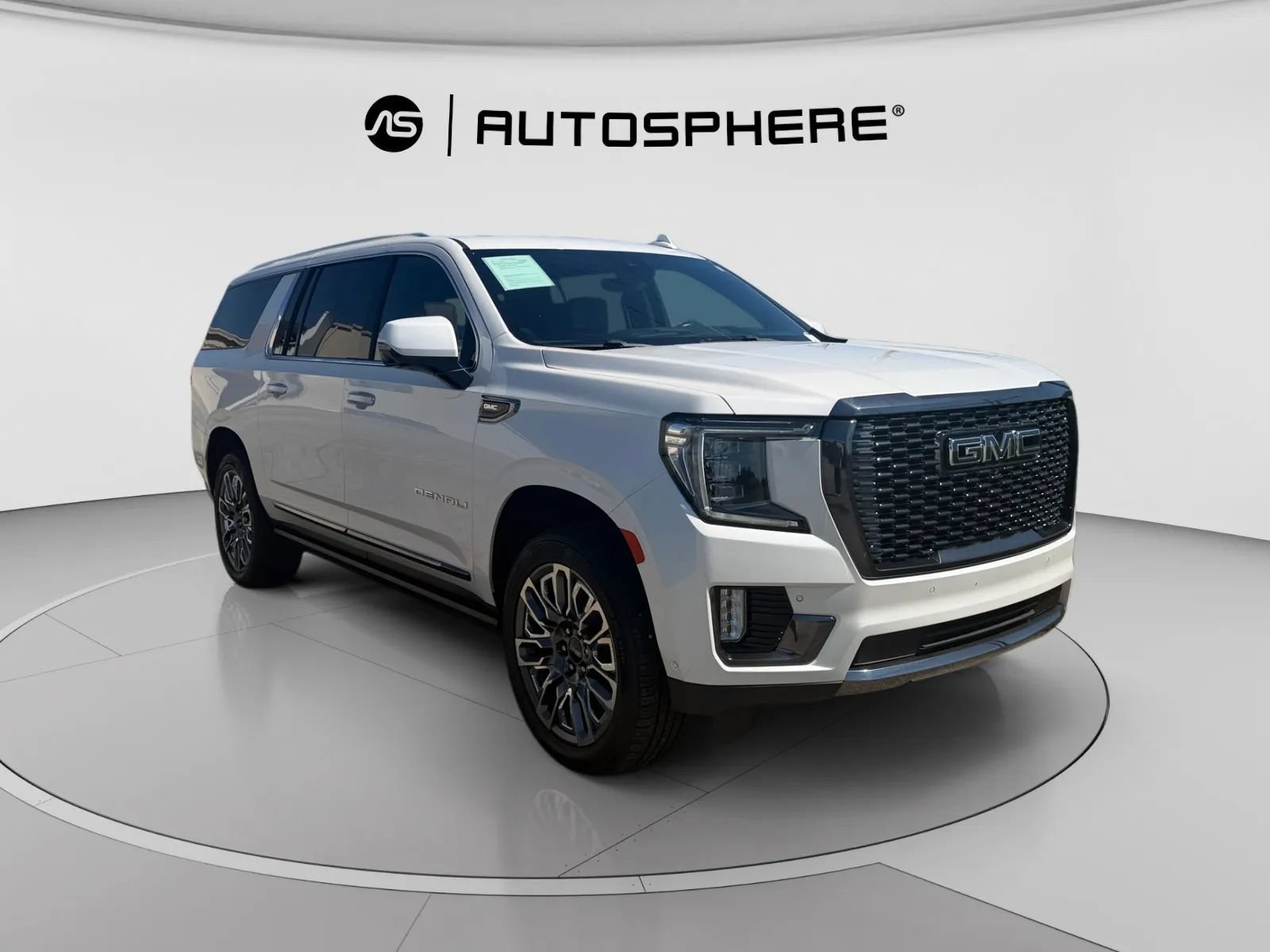 Used 2023 GMC Yukon XL Denali Ultimate AWD/4WD image 11