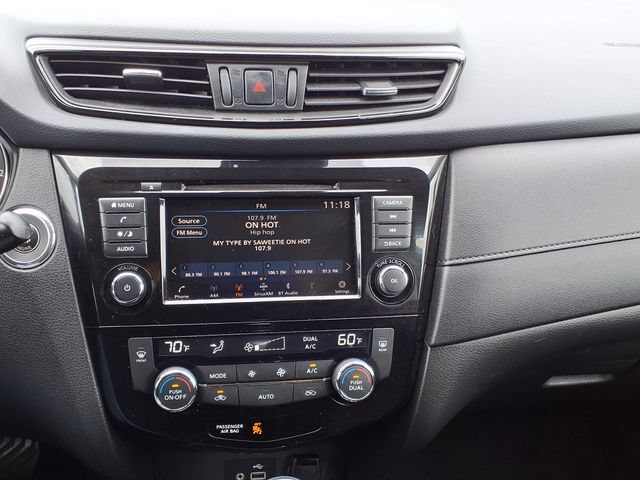 Used 2019 Nissan Rogue SV FWD image 26