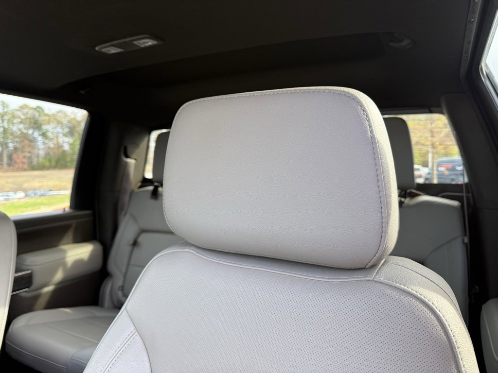 Used 2023 Chevrolet Silverado 2500 LTZ w/ LTZ Convenience Package image 23