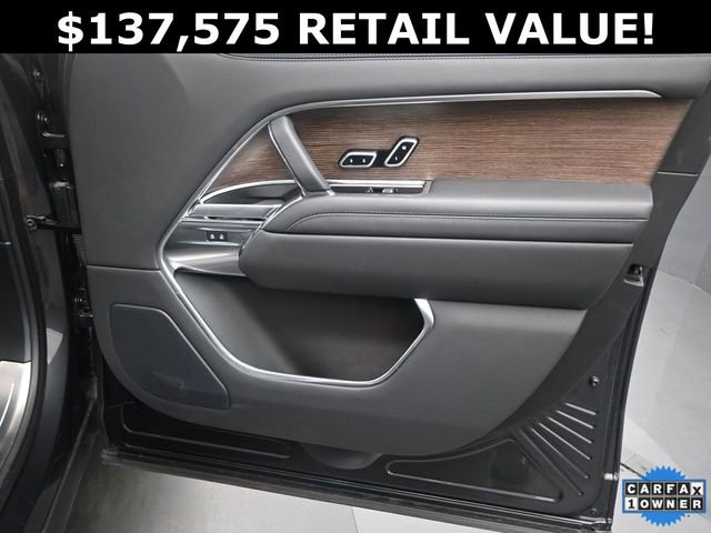 Used 2023 Land Rover Range Rover Autobiography image 15
