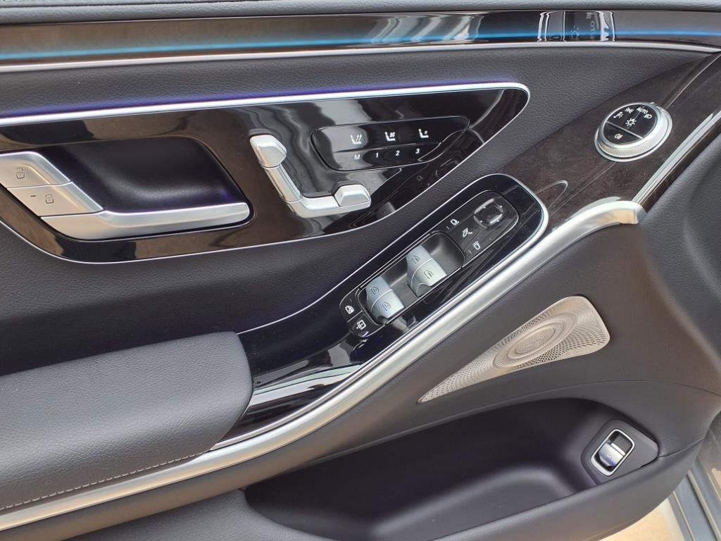 New 2024 Mercedes-Benz S 500 4MATIC image 14