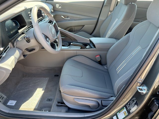 New 2026 Hyundai Elantra Sport FWD image 22