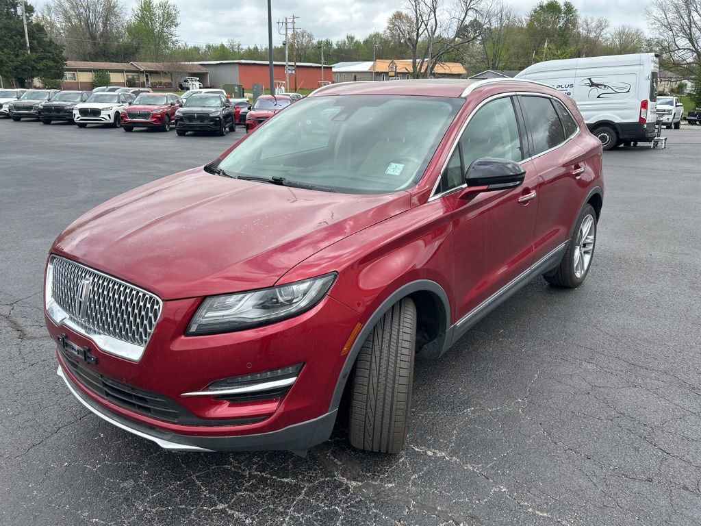 Used 2019 Lincoln MKC Reserve image 3