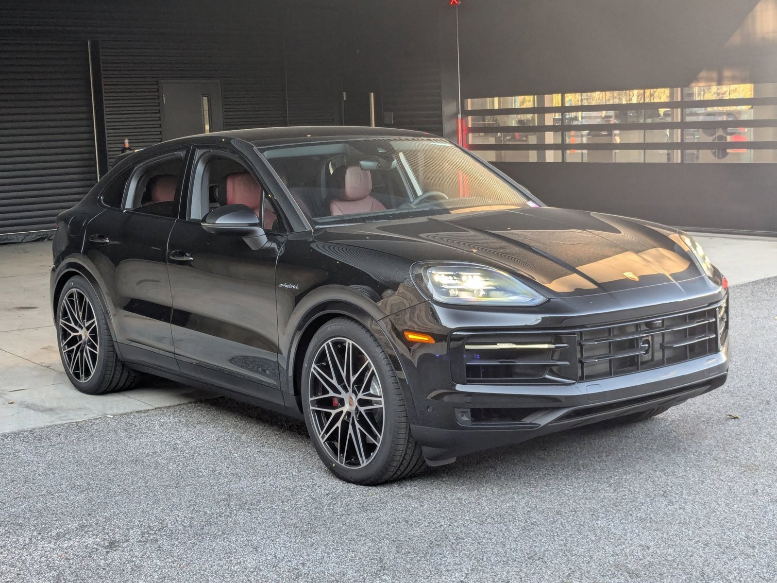 New 2026 Porsche Cayenne S image 7