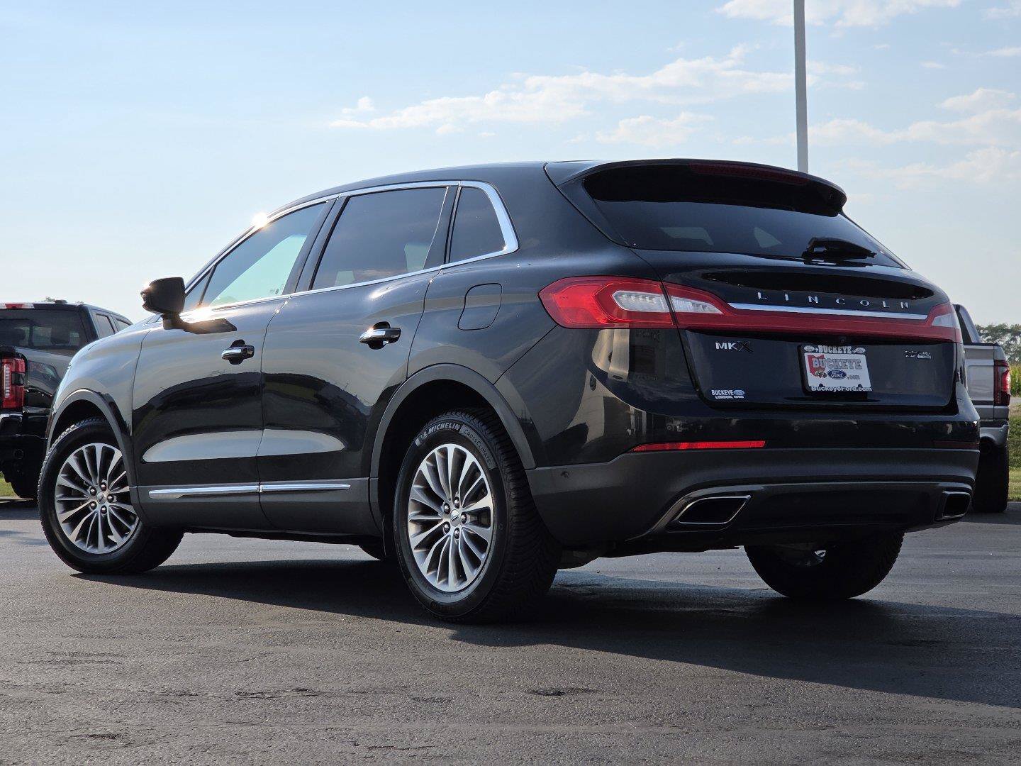 Used 2016 Lincoln MKX Black Label w/ Technology Package AWD/4WD image 16