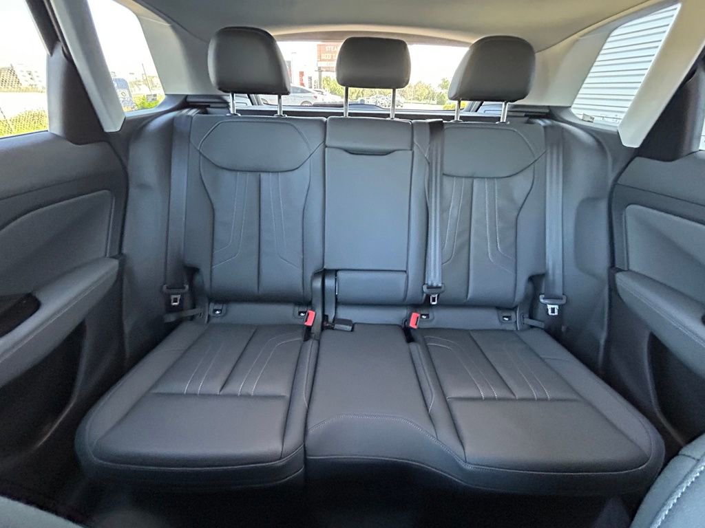 New 2026 Audi Q3 quattro 2.0T image 13