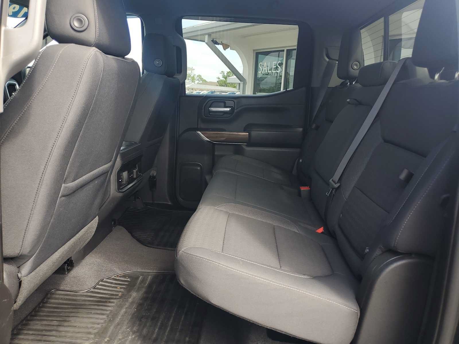 Used 2019 Chevrolet Silverado 1500 RST w/ All-Star Edition AWD/4WD image 17
