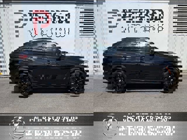 Used 2023 BMW X6 xDrive40i w/ Premium Package image 3