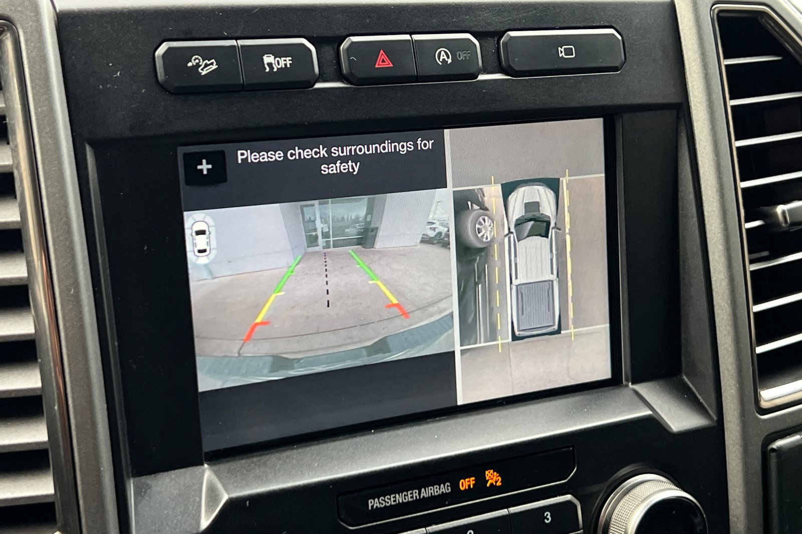 Used 2017 Ford F150 Raptor w/ Equipment Group 802A Luxury image 19