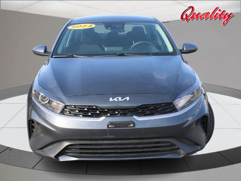 Used 2024 Kia Forte LXS image 10