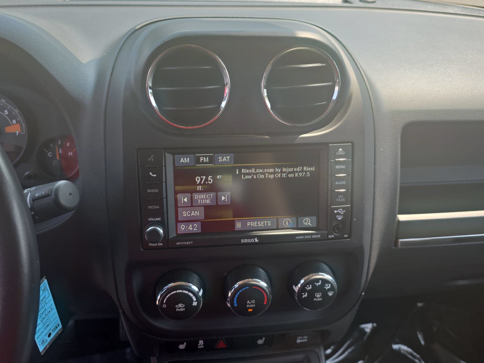 Used 2017 Jeep Patriot High Altitude AWD/4WD image 19
