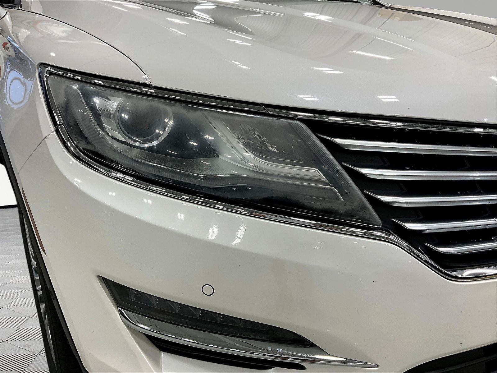 Used 2017 Lincoln MKC Reserve w/ Technology Package AWD/4WD image 32