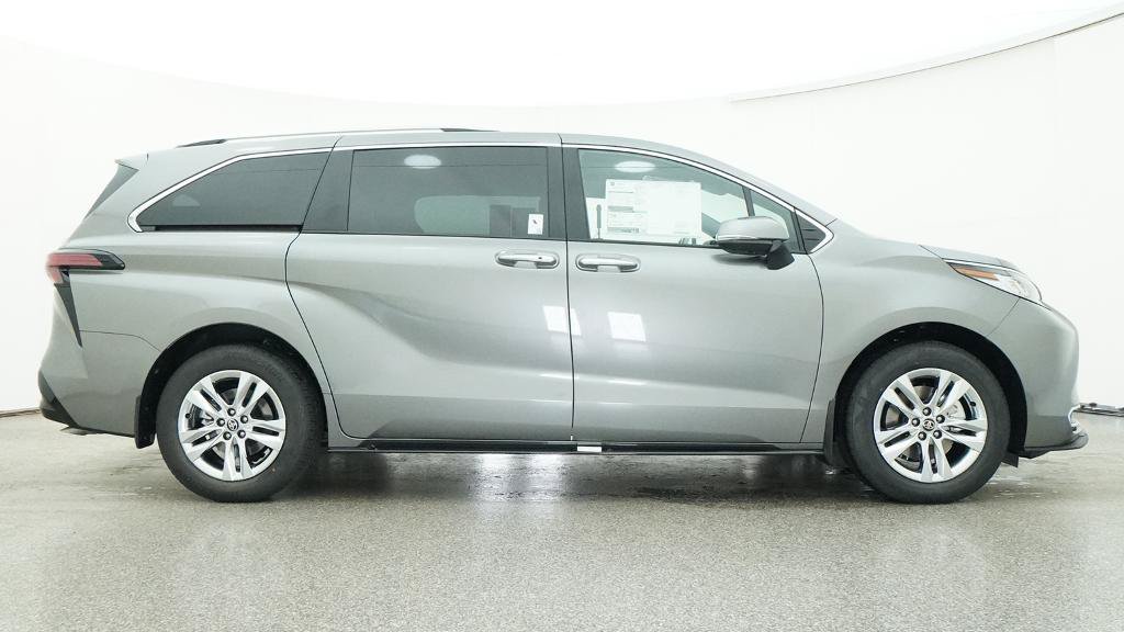 New 2026 Toyota Sienna Limited FWD image 41
