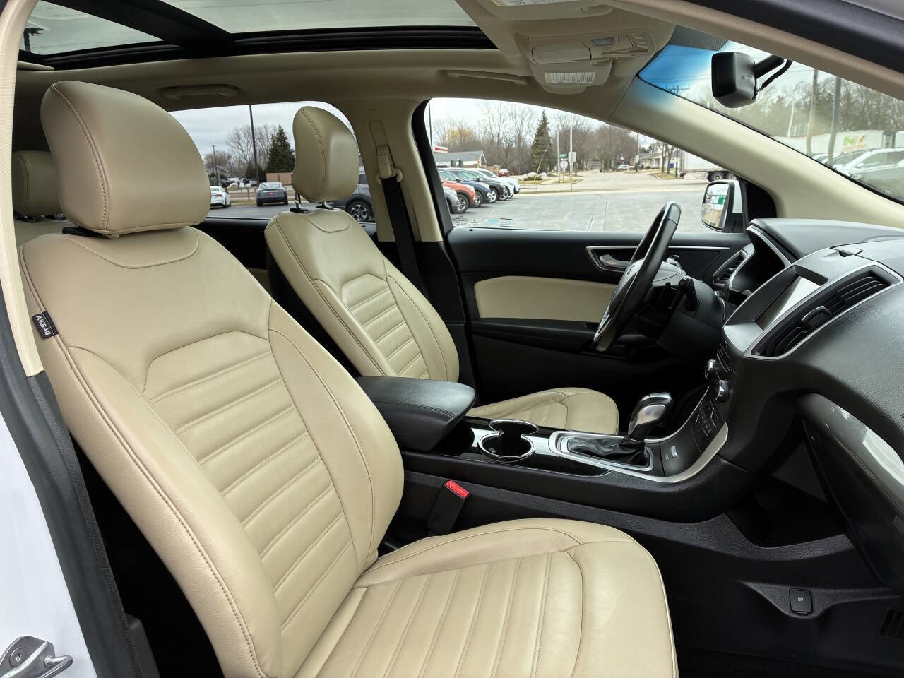 Used 2017 Ford Edge SEL w/ Equipment Group 201A image 7