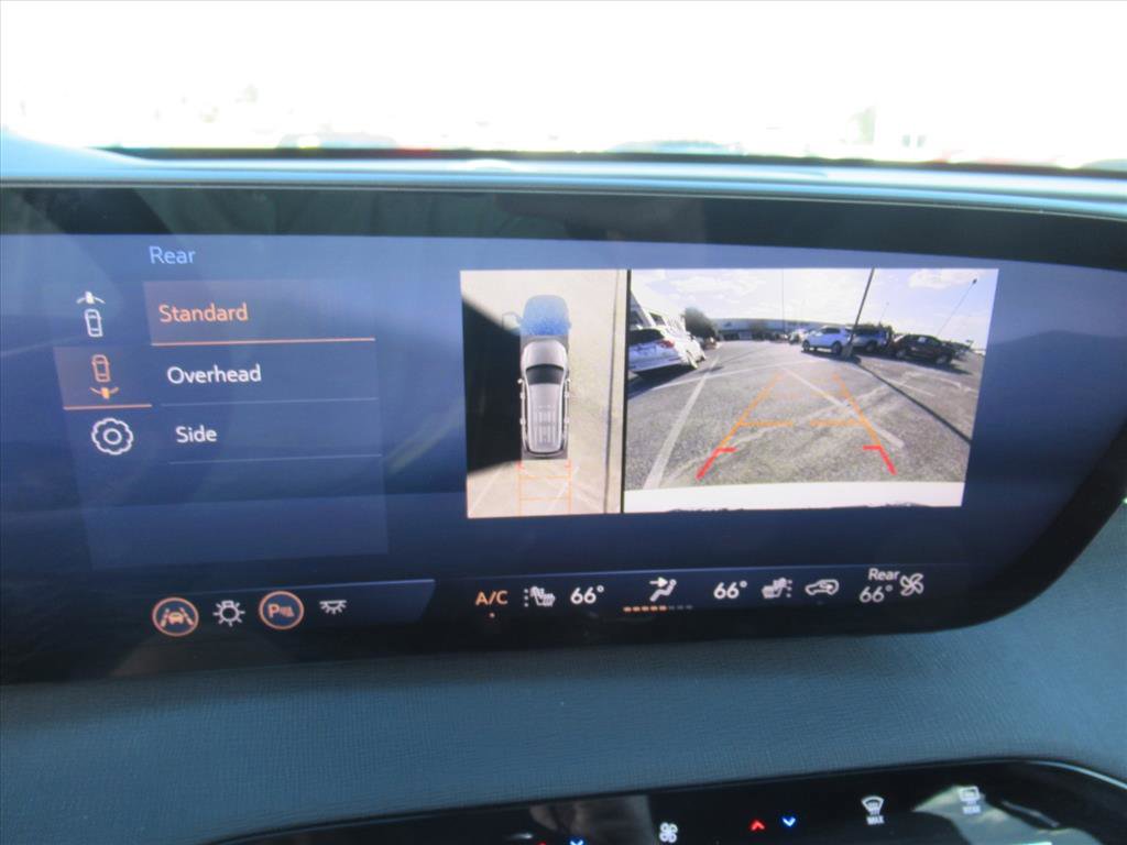 Used 2025 Buick Enclave Sport Touring image 28