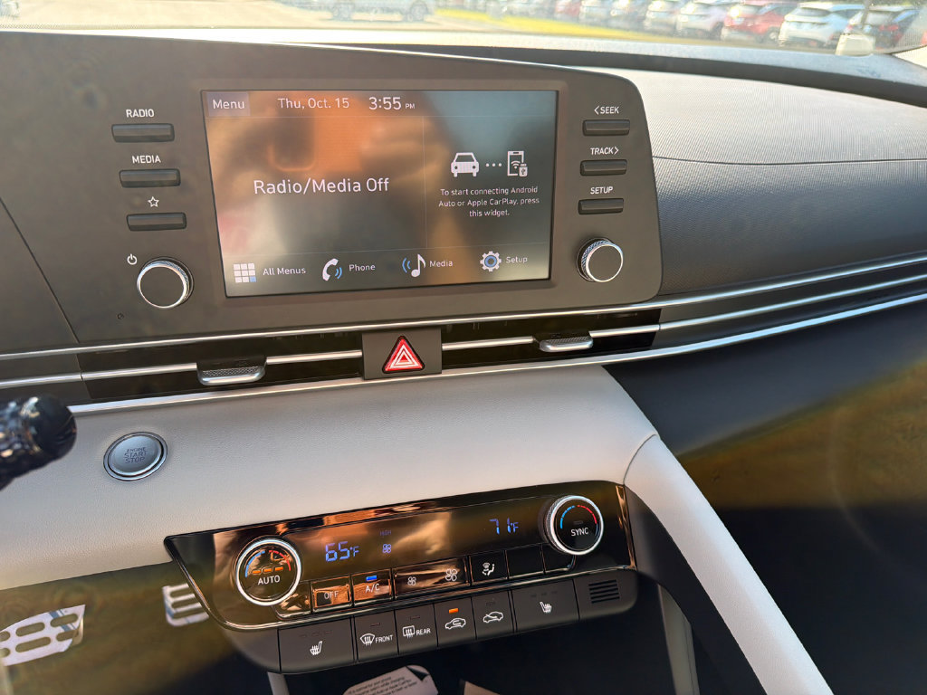 New 2026 Hyundai Elantra SEL Sport FWD image 28