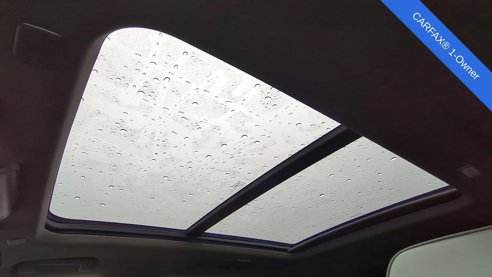 Used 2023 GMC Yukon XL SLT w/ SLT Premium Package image 19