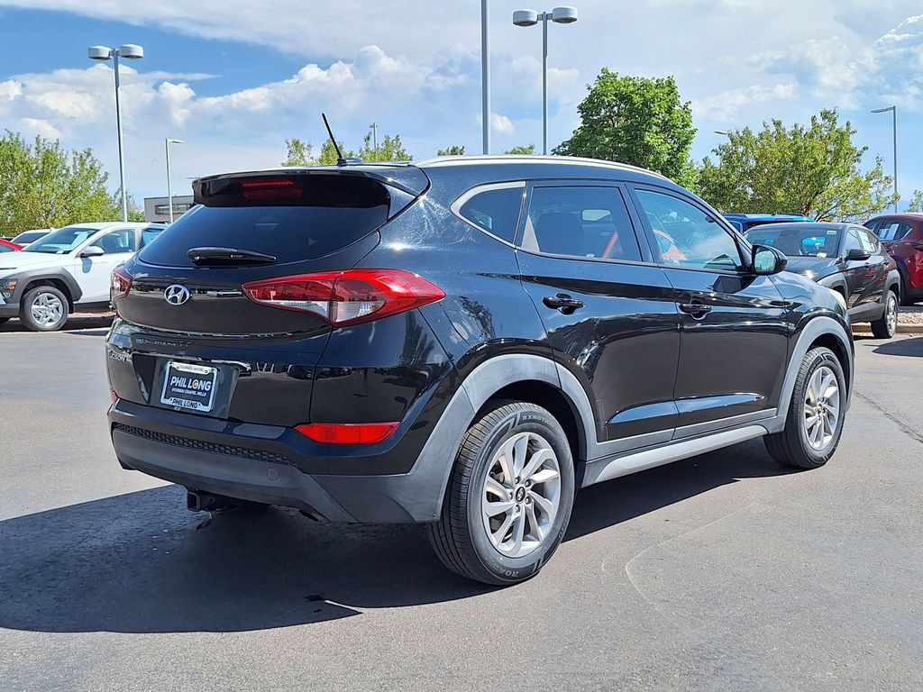Used 2017 Hyundai Tucson SE w/ SE Popular Package 02 FWD image 3